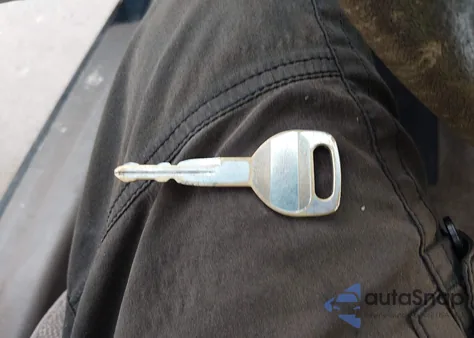 1998 Honda Civic Lx from USA, damaged, VIN 2HGEJ6672WH561686